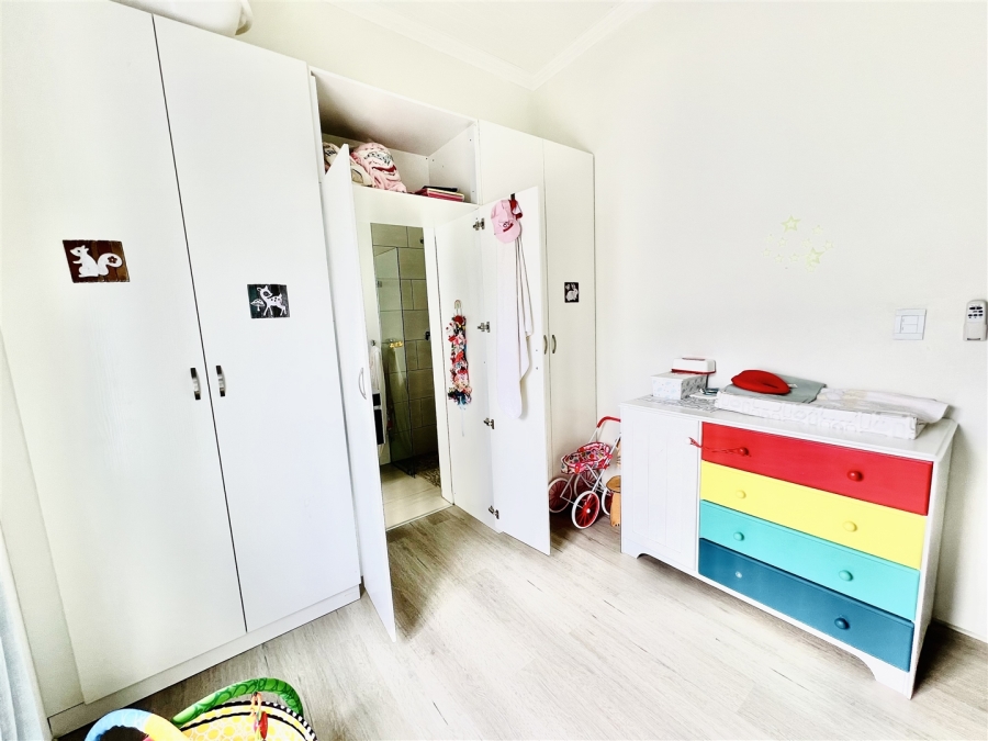 4 Bedroom Property for Sale in Mount Royal Golf Estate Western Cape